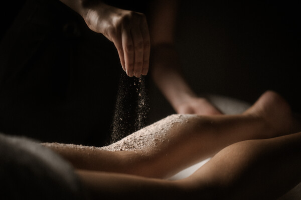 Revitalizing Herbal Scrub | A journey within